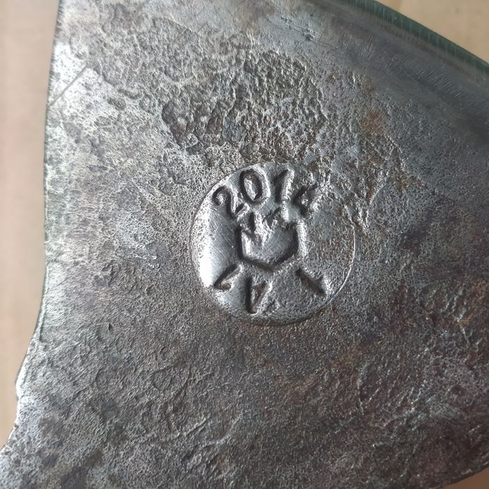 Ретро   топор Иж сталь