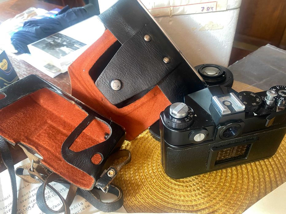 Zenit TTL z dokumentami w pudełku jak nowy