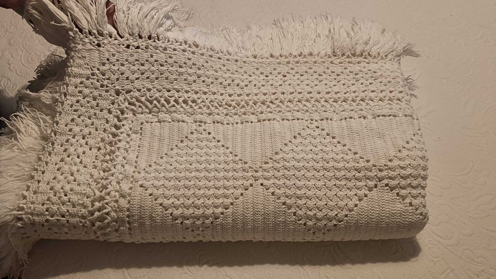 Colcha de Renda feita mão
