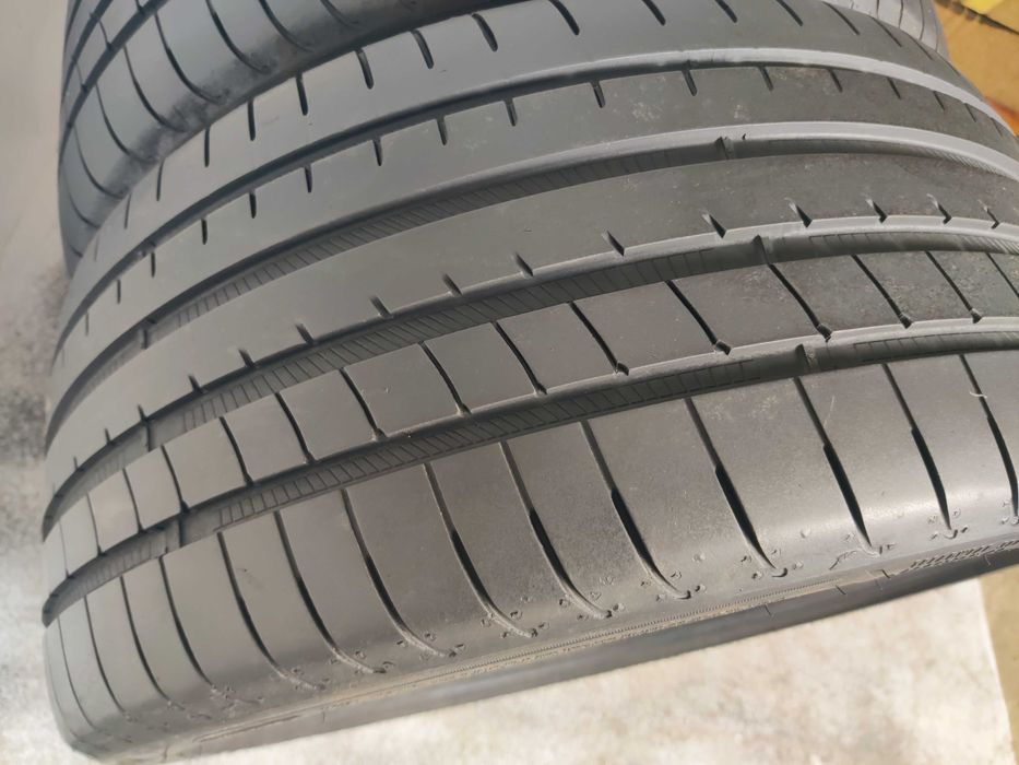 Шини 2шт літні r19 255 35 GoodYear RunFlat в ідеалі на BMW