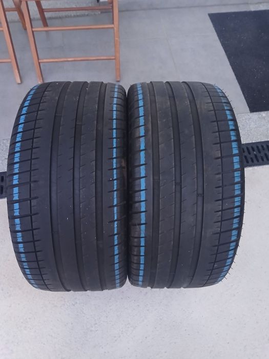 2 pneus 255 35 r18 Michelin