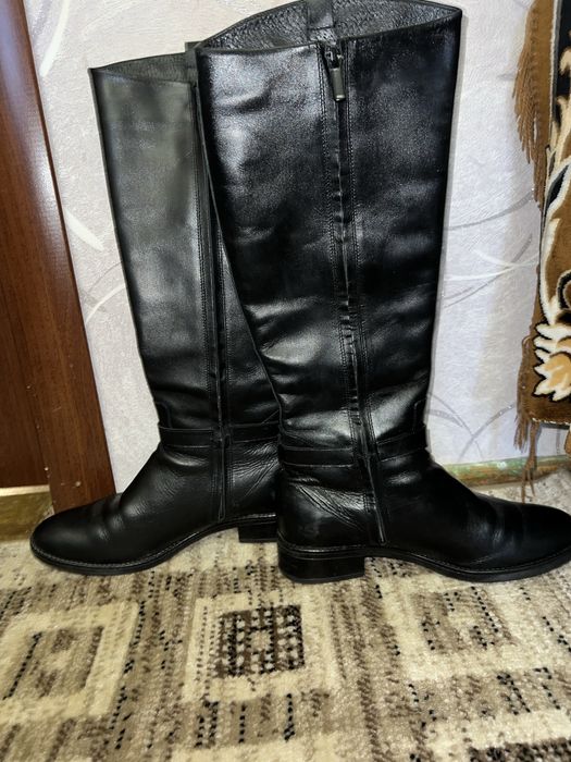 Кожані сапоги жіночі