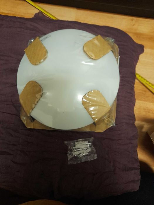 Plafon LED biały 8W 230V NOWY