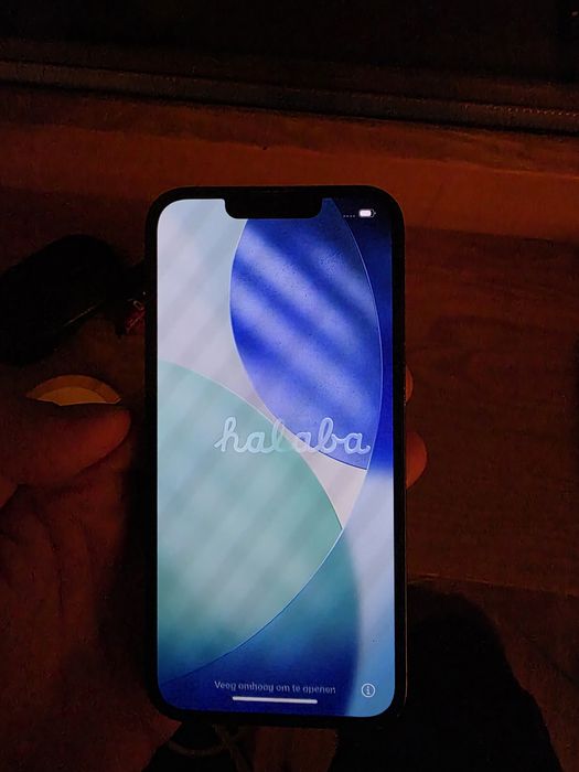 Iphone 13  smartphone