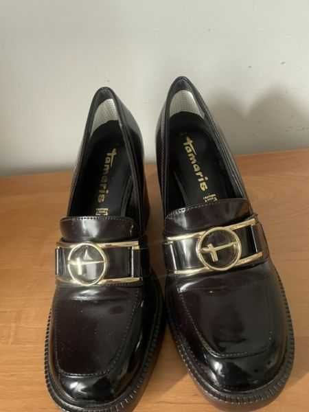 Jesienne buty Tamaris R. 39