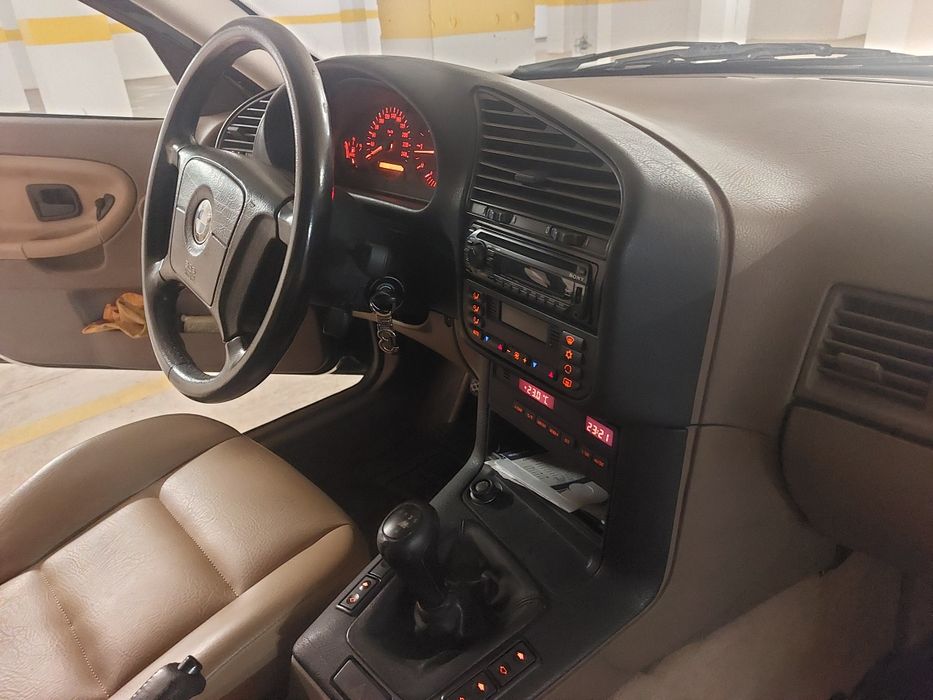 Bmw 318 tds touring