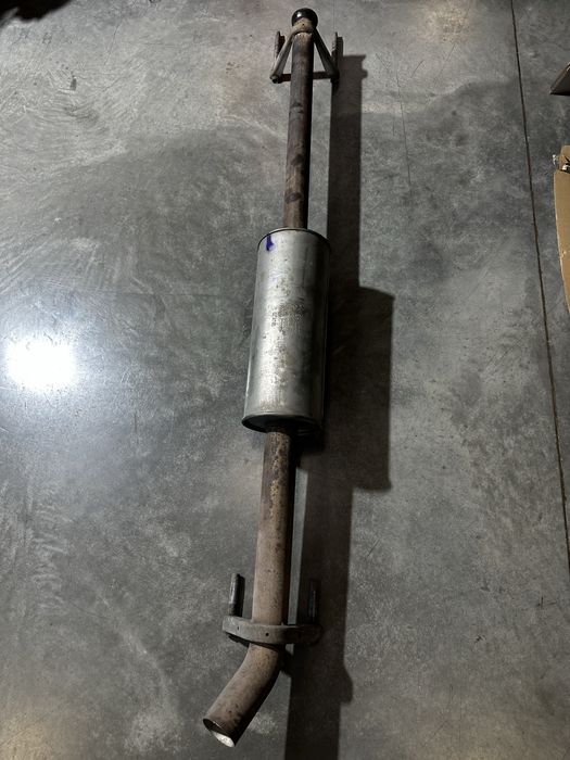 Глушитель банка резонатор спрінтер W906 Sprinter дельфін