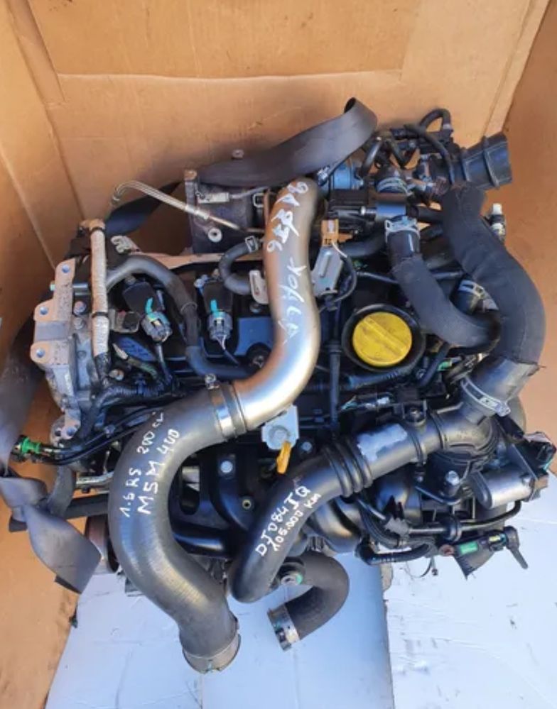 Occazmoteur vous propose un Moteur Renault Clio lV RS1.6tce 1.6 tce 200cv 200ch 200 ch 200 cv d'occasion, d’origine constructeur en très bon état de fonctionnement, provenant d'un véhicule accidenté et, vendu avec une garantie de six (6) mois.  Code moteur : M5M400 / M5M 400 / M5M401 / M5M 401  Années 2014  Pour plus d'informations, veuillez nous contacter au : 06.95.81.85.72  Différents moyens de paiement :  * Paiement en 3 ou 4 fois avec notre partenaire Oney * Carte bancaire * Virement.  Livraison partout en France et dans toute l'Europe.  Monte sur les véhicules suivants (liste non exhaustive) :  - Renault ESPACE V 1.6 TCe 200: à partir de 2015 - Renault TALISMAN 1.6 TCe 200: à partir de 2015 - Renault MEGANE IV 1.6 TCe: à partir de 2016 - Renault CLIO IV Ph.1 et 2 1.6 RS: à partir de 2013