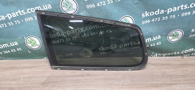 Скло кузова заднє ліве Volkswagen Passat B6 універсал