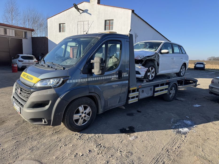Pomoc drogowa laweta S8 S5 Oleśnica MOP