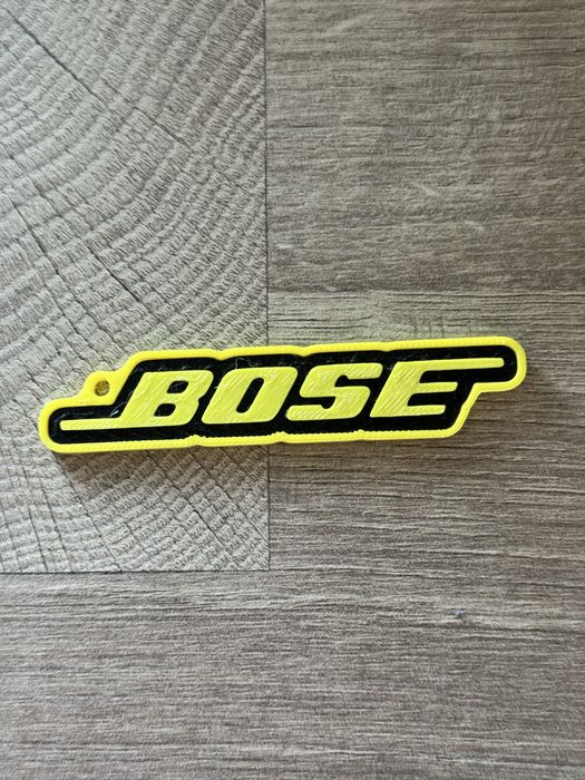 Stylowy Brelok Druk 3D Bose Dodatek dla Fanów Motoryzacji