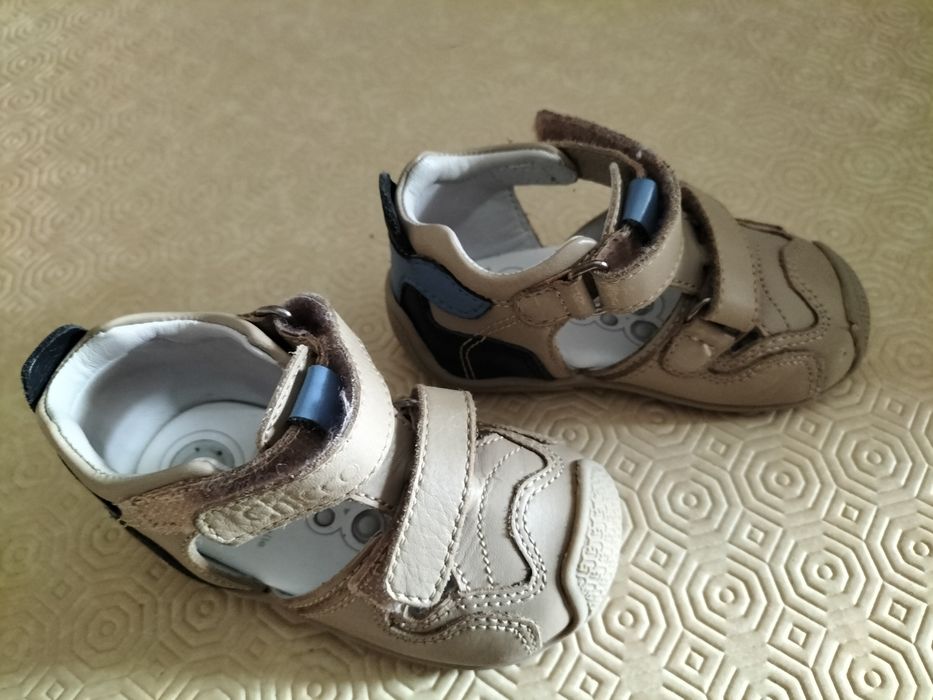 Sapato Chicco n.19 em pele