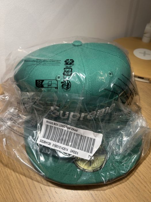 Boné Supreme x New Era Rings Box