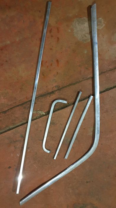 Молдинги хром ВАЗ 2103