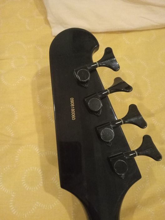 Epiphone T-Bird Thunderbird Pro