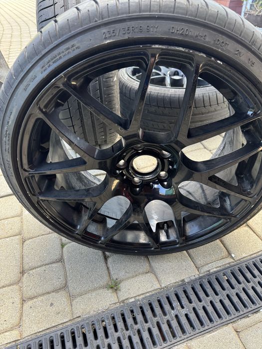Sprzedam felgi z oponami do audi s3