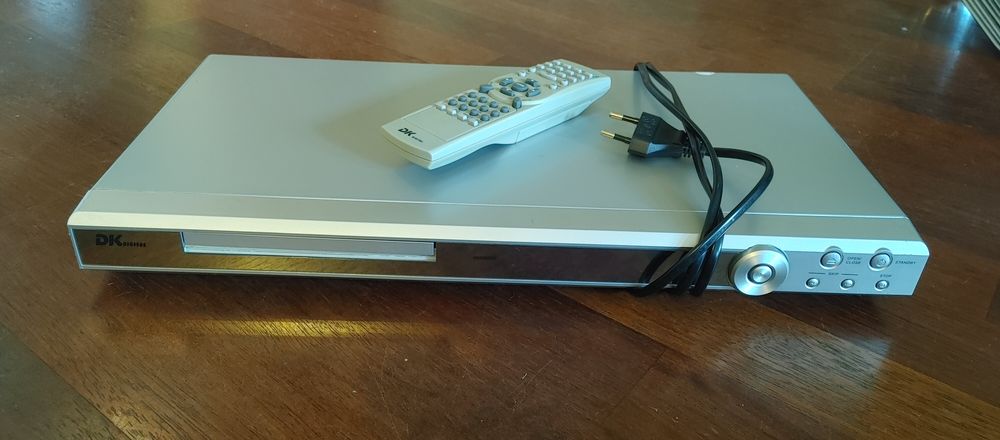 Odtwarzacz DVD DK DVD-480