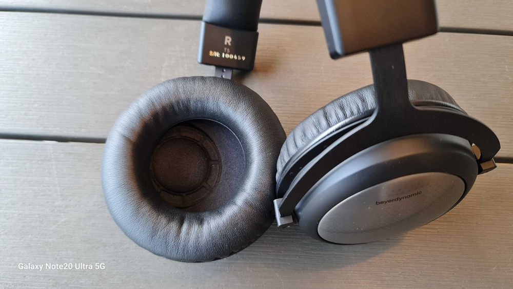 Auscultadores audiófilos Beyerdynamic T5p 3rd generation, com garantia