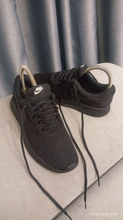 Кросівки Nike Tanjun