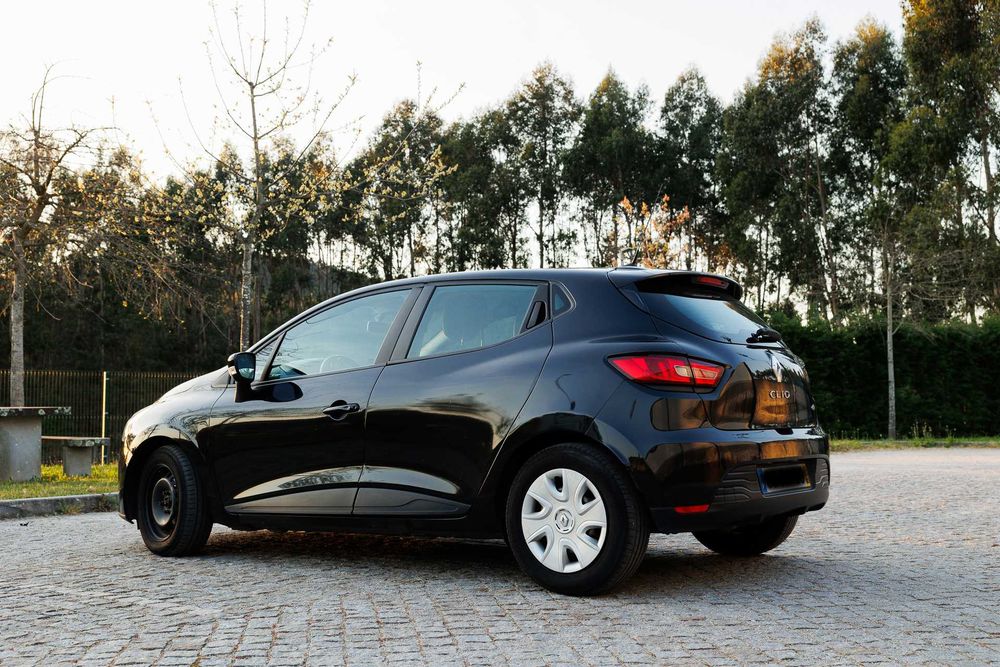 Renault Clio III 1.5 dCi Dynamique S – Económico, Fiável e Confortável