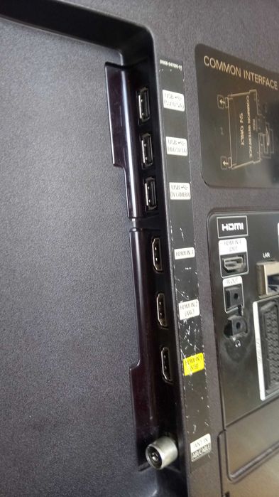 sprzedam sprawny telewizor Samsung led 3D ,40``,z wadą matrycy