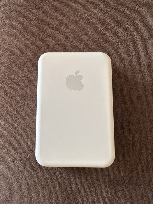Зовнішній акумулятор MagSafe 10 000mah магнітний power bank Apple