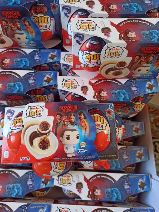 Kinder Joy  Дивні дива Stranger Things