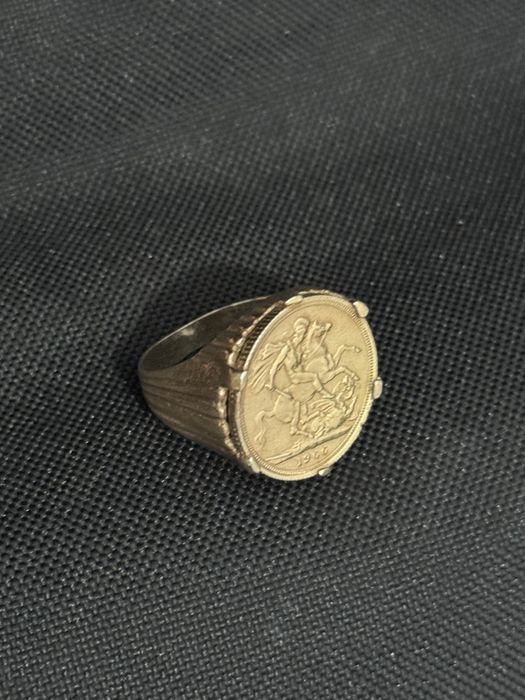 Anel moeda libra prata banhado a ouro 24k