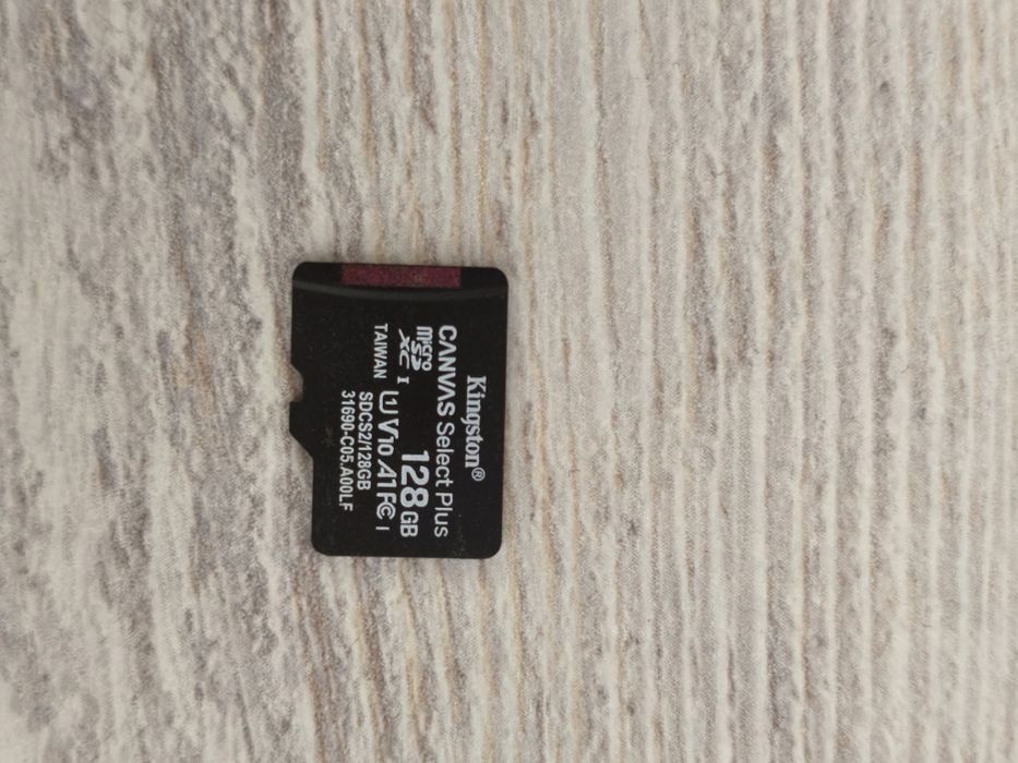 Карта памяти Kingston 128гб