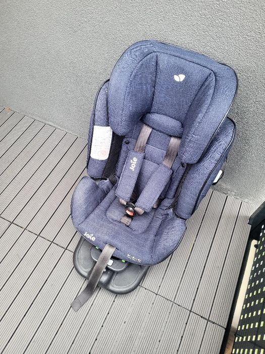 Fotelik JOIE 0-25kg + isofix