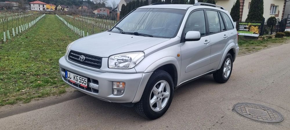 Toyota RAV4 Toyota Rav4 - 4X4 2.0 B 150ps Super stan z Niemiec