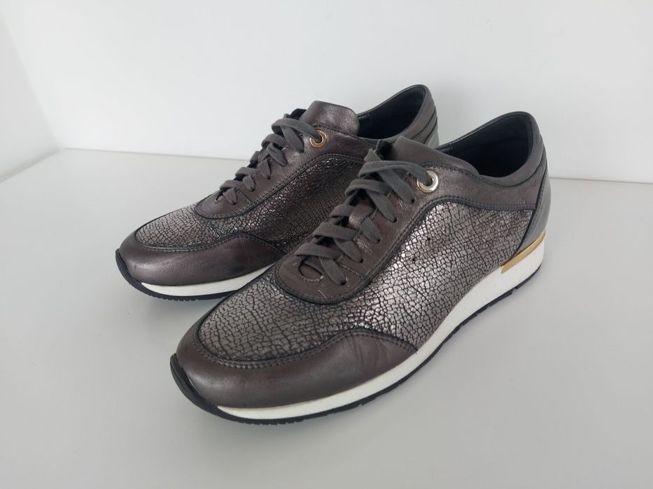 Buty adidasy skórzane Prima Moda w rozmiarze 40