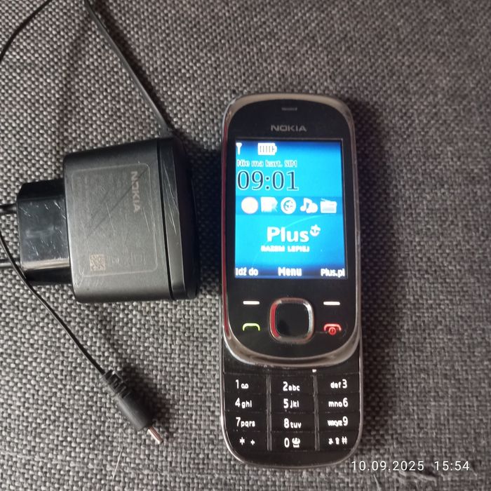 Nokia 7230 rozsuwana
