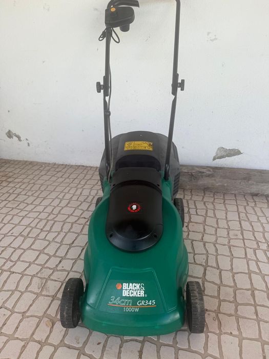 Maquina corta-relvas Black&Decker