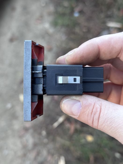 Кнопка аварийки аварийного сигнала Вектра Ц Opel Vectra C