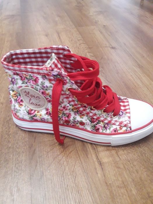 ! Кеды  кроссовки  новые