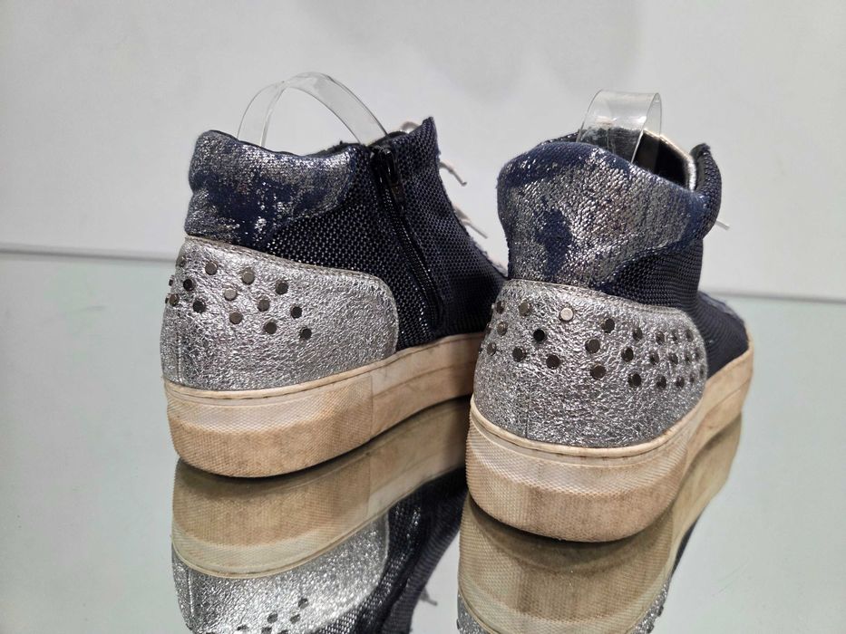 Włoskie siateczkowe trampki r.43 28 cm