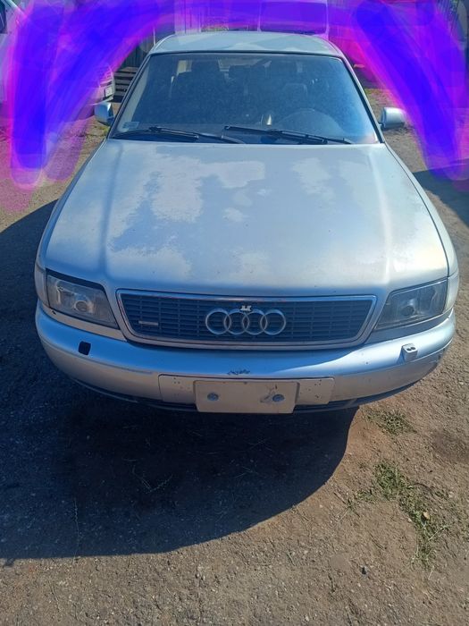 Audi A8 D2 4,2 Quatro z gazem