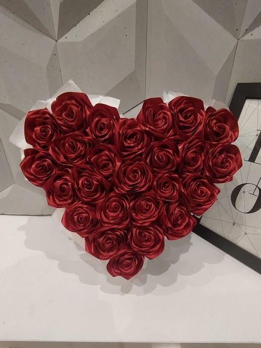 Sprzedam wieczny bukiet w kształcie serca