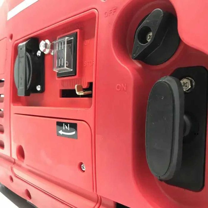 Бензиновый Инверторный генератор 2 кВт Wurzburg W-2200 Інверторний