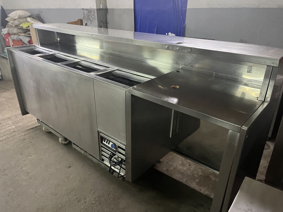 Balcão de atendimento botelheiro com refrigeração