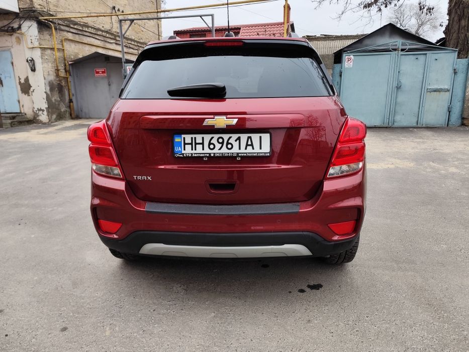 Шевроле     тракс