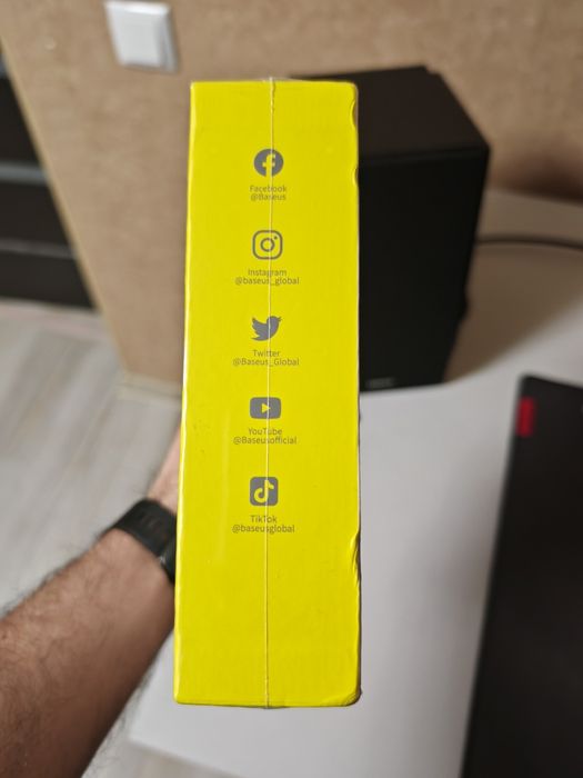 Baseus 240W Digital GaN зарядний пристрій новий