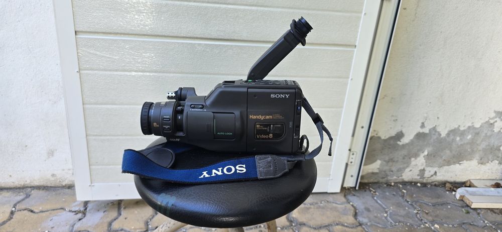 Câmara de filmar e fotografar retro