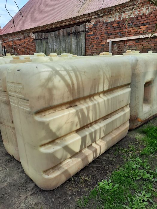 Zbiornik Mauser  baniak 2000 litrów szambo deszczówka