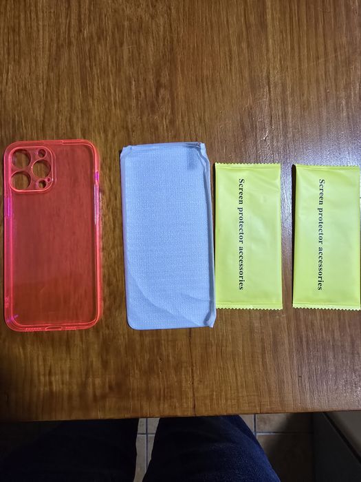 Capa silicone iPhone 16