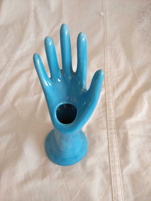 ring display64740595585409121