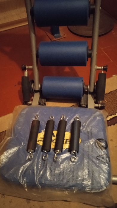 Тренажер AB ROCKET, для преса, ніг