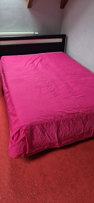 Prześcieradło duże różowe