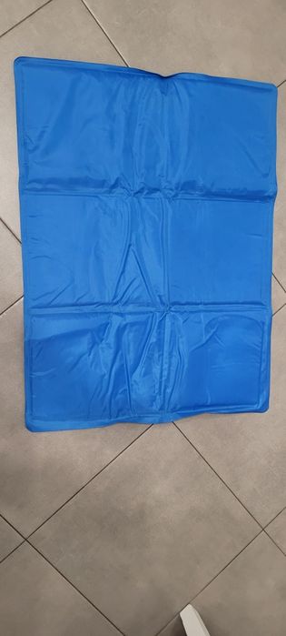 Mata chłodząca dla psów